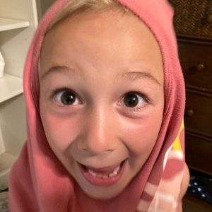 Meet your Posher, Leah